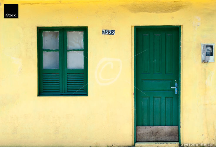 Green and Yellow colored house front in Santa Catarina, Brazil.